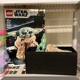 Y14. Mandalorian “The Child” Lego. 